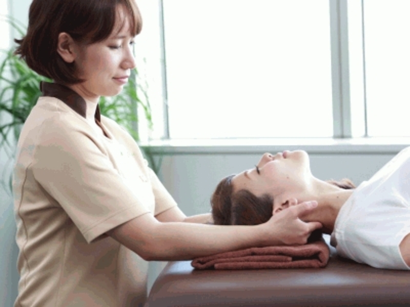 愛と思いやりに溢れた社会の実現を一緒に目指しましょう【Re.Ra.Ku(リラク)晴海トリトンスクエア店】《日払いOK!※規定あり》