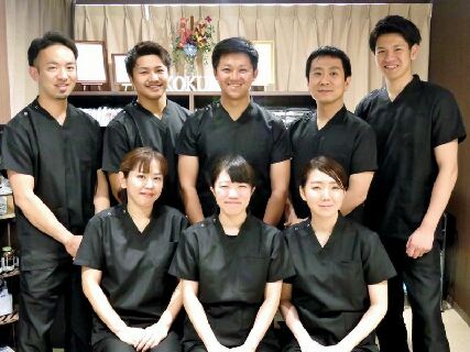 構造医学・矯正・運動療法・鍼を用い治療を行います。治療院の他にも興味がエステ・リラクゼーション分野も同時に経験可能。