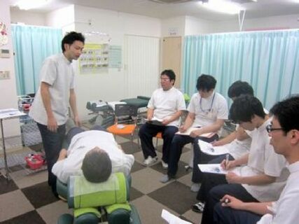 東武野田線 岩槻駅 徒歩4分で通勤便利!社会保険、雇用保険、労災保険全て完備の"みんなの整骨院"