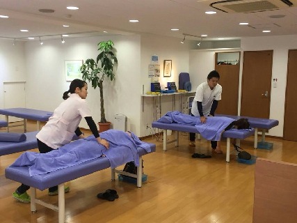 【管理柔道整復師・月給30万円~+別途手当あり】\独立開業支援制度あり!/開業から10年以上、25院展開の実績のノウハウを伝えます!