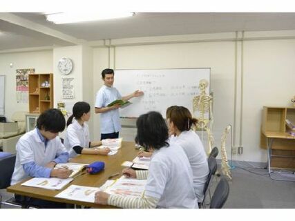出会いを大切にし、長く働きたくなる様な環境づくりに励んでいます。