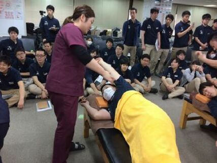 将来幅広い選択肢を持てる治療家へ!独立開業・トレーナー・美容・外傷等様々なキャリア選択が魅力◎