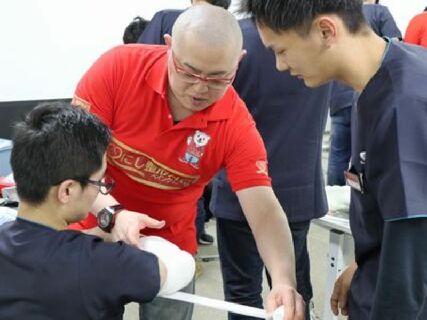 将来幅広い選択肢を持てる治療家へ!独立開業・トレーナー・美容・外傷等様々なキャリア選択が魅力◎
