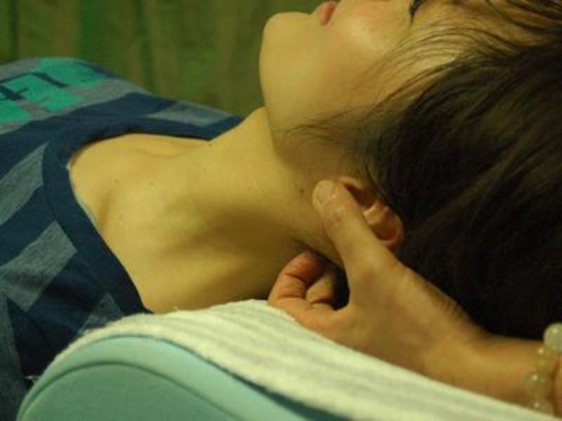 充実した勉強会・研修制度が魅力♪女性が大活躍している鍼灸整骨院であなたのキャリアに合わせて働きませんか?