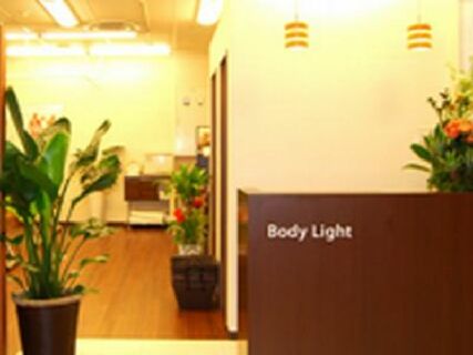 \充実福利厚生制度、嬉しい社会保険完備/未経験者大歓迎♪研修費用会社負担の充実研修でセラピストデビューを応援!