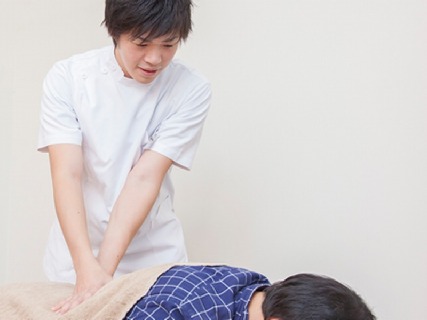 症状に合わせた「手技中心」の施術!豊富なメニュー、雑誌・メディアにも取り上げられる高い技術力が特徴です!