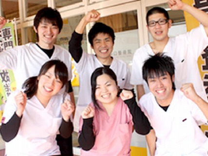 【社会保険完備・嬉しい希望休制】週1.5日休と週2日休が選べる!仕事も全力で楽しみ、プライベートも充実させたい方大募集♪
