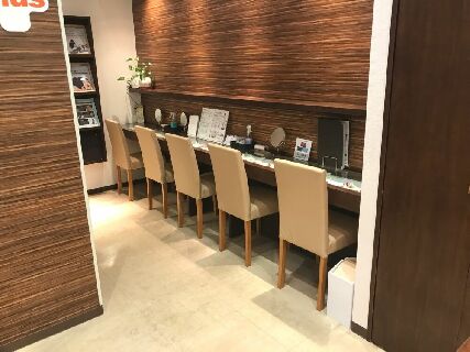 【月給23.3万円以上、社会保険完備】美容メニュー強化!鍼灸師が主役級に活躍できる鍼・整体・トリートメント・リラクゼーションサロンです。