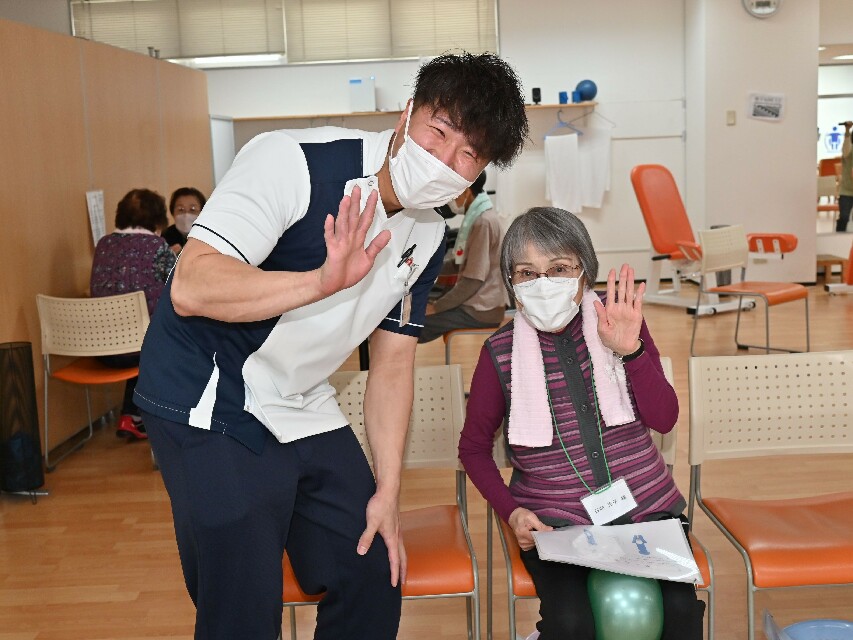利用者様が生きがい（=目標）を持ち、また通いたくなるような施設を目指して！きたえるーむに関わる方すべての幸せのために頑張っています