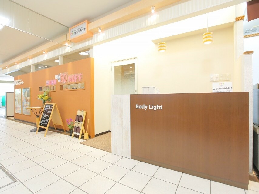 店舗リニューアルに伴い大募集／未経験からでもプロの技術が身につく／研修充実でスキルアップ応援／実績に応じて毎月インセンティブ支給／頑張り次第で収入UP